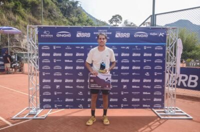 Tênis: Eduardo Ribeiro é campeão do ITF M25 do Rio após virada emocionante